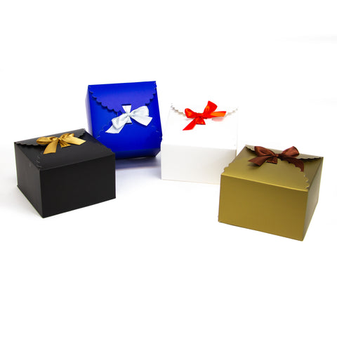 flower edge gift boxes, large favor gift boxes, scallop edge gift boxes, favor boxes, gift boxes, holiday gift boxes with ribbons, metallic gold premium gift boxes, christmas gift boxes, holiday favor gift boxes, teacher's appreciation week gift boxes, gift boxes in bulk | Gift Expressions