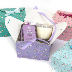DIY wedding favor ideas, flower edge gift boxes, large favor gift boxes, scallop edge gift boxes, favor boxes, gift boxes, pastel gift boxes with ribbons, floral pattern gift boxes, baby shower favor gift boxes, wedding favor gift boxes, teacher's appreciation week gift boxes, gift boxes in bulk | Gift Expressions